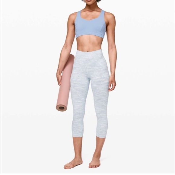 Lululemon Wunder Under Crop (High-Rise) *21" Size 6 Wee Are From Space / Blue - Picture 3 of 13